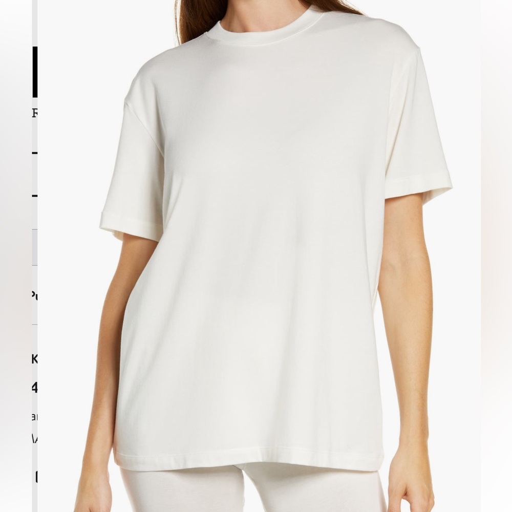 SKIMS Short Sleeve Crewneck Tee in Ivory